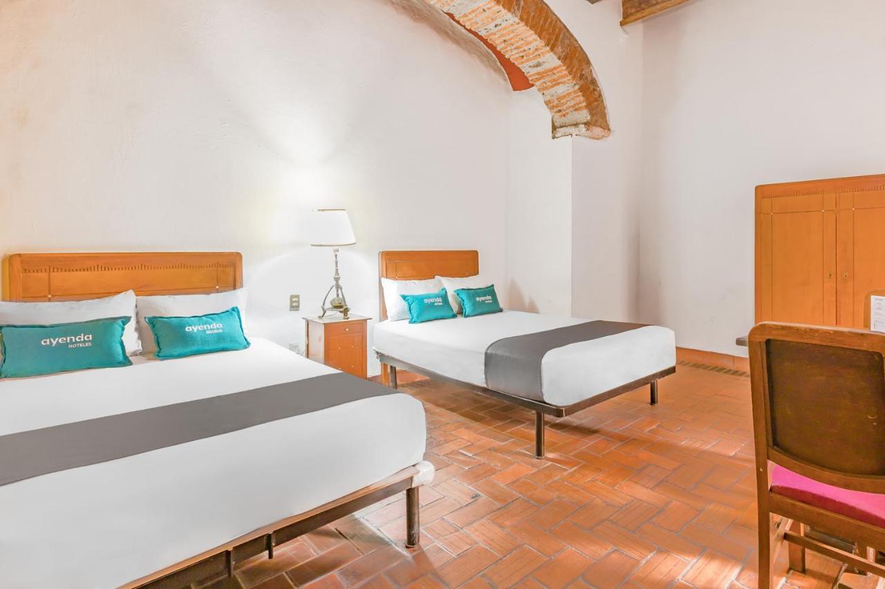 Ayenda Meson De San Sebastian Hotel Puebla Exterior photo