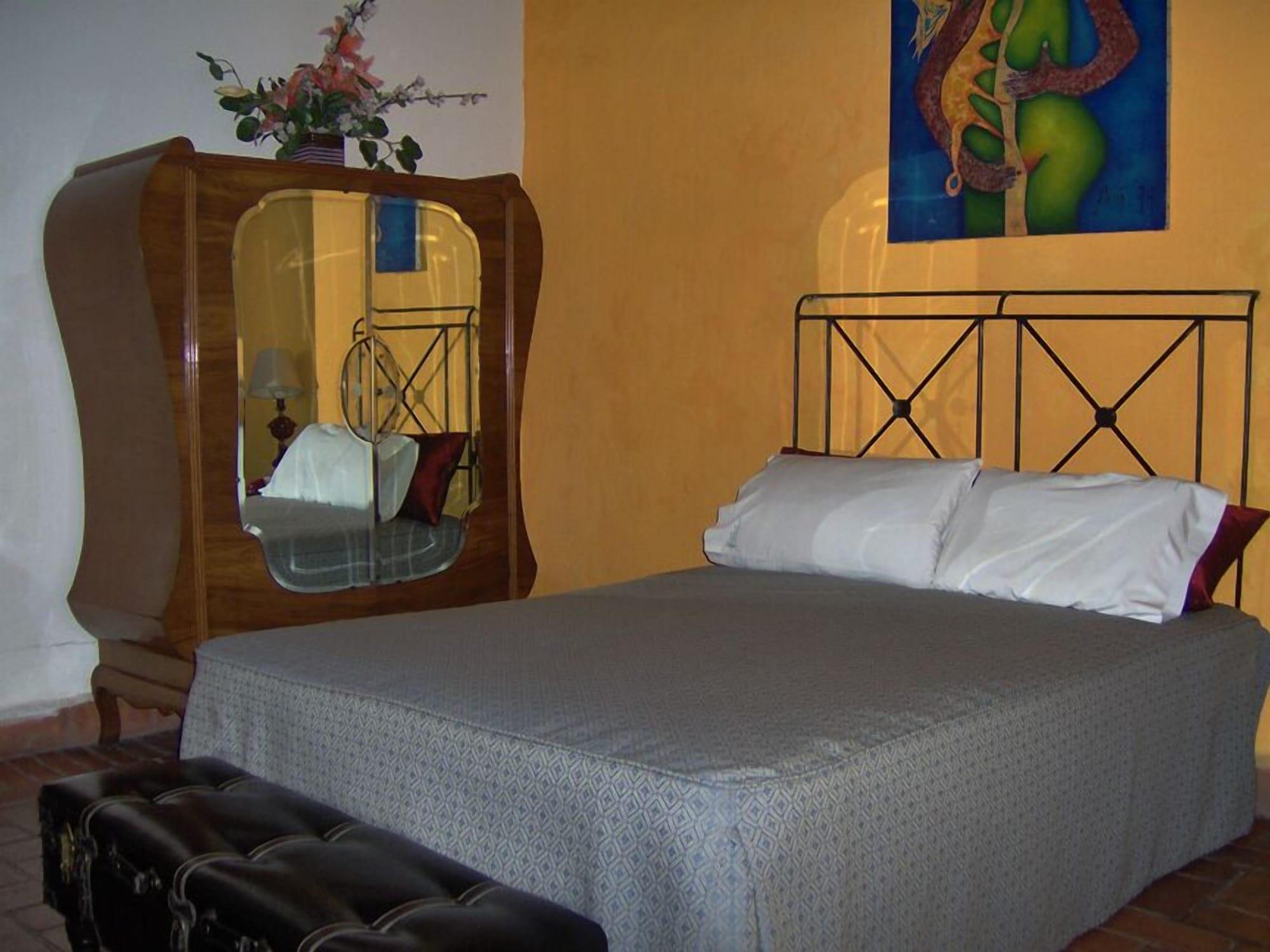 Ayenda Meson De San Sebastian Hotel Puebla Exterior photo