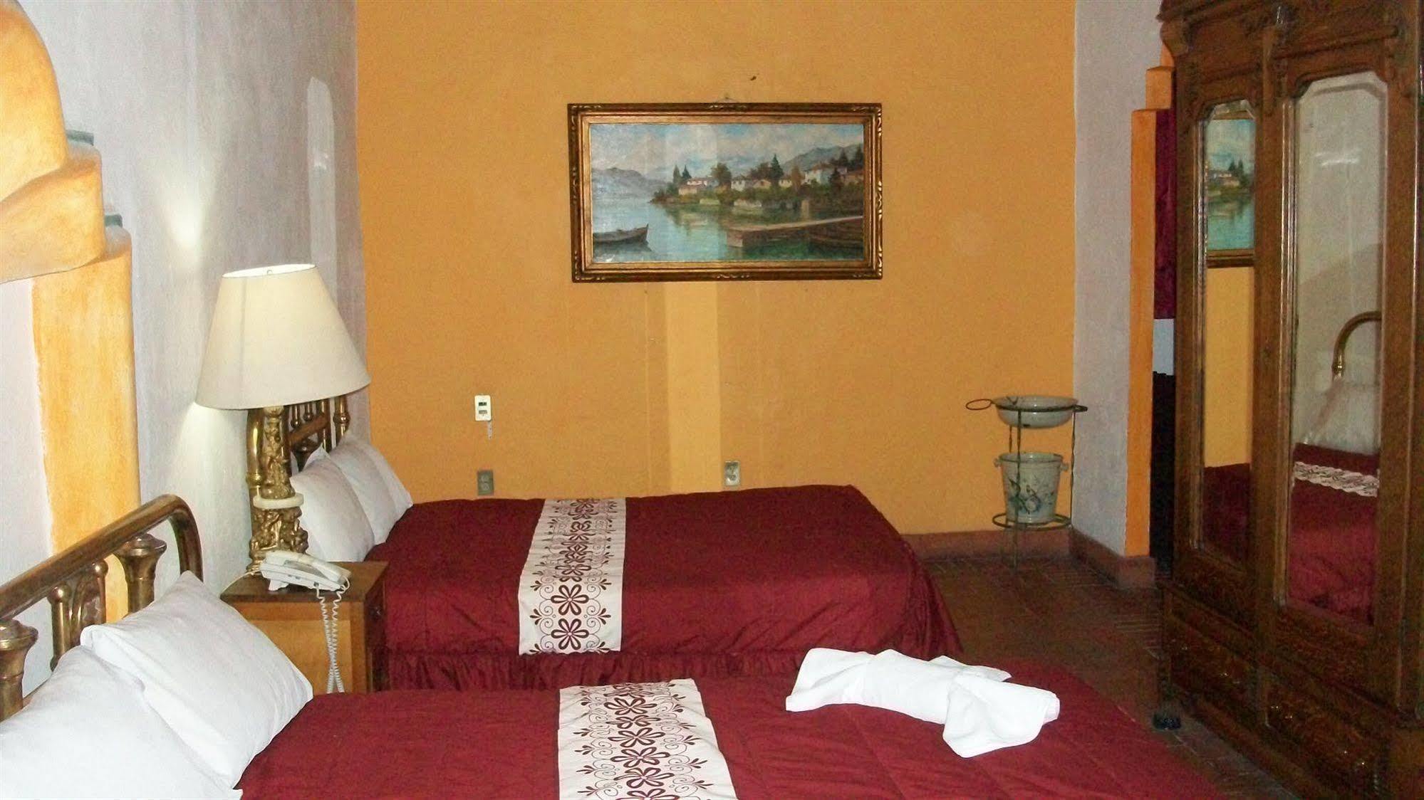 Ayenda Meson De San Sebastian Hotel Puebla Exterior photo